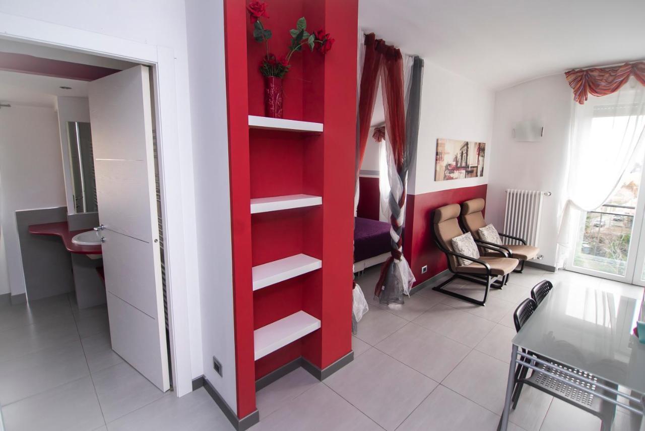 Residence Le Betulle Executive Caselette Esterno foto